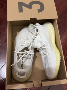 Yeezy Boost 350 Cream